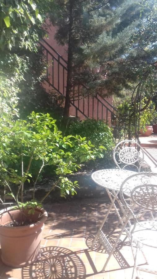 La Maison Rose: Lieu Atypique Otel Nemours Dış mekan fotoğraf